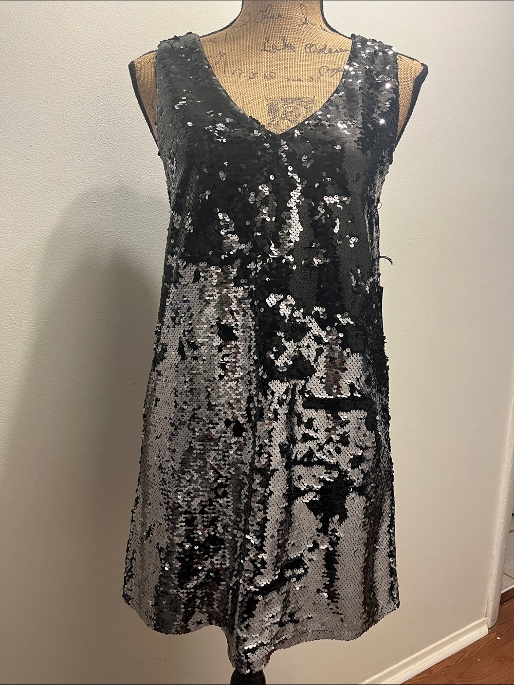 Forever 21 Black and Silver Sequin Mini Dress